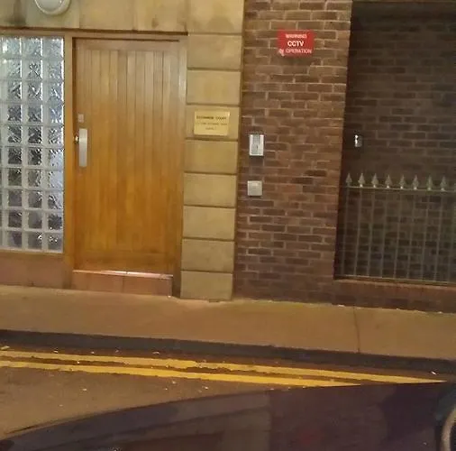 1 Bedroom By Trinity *